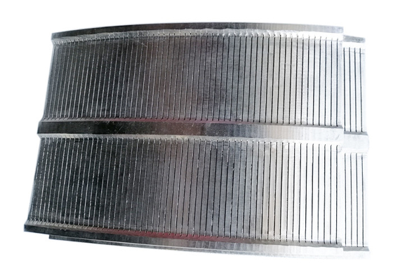 Kekuatan struktural yang tinggi Johnson kawat curang layar pipa penyaringan slot dalam untuk air filter